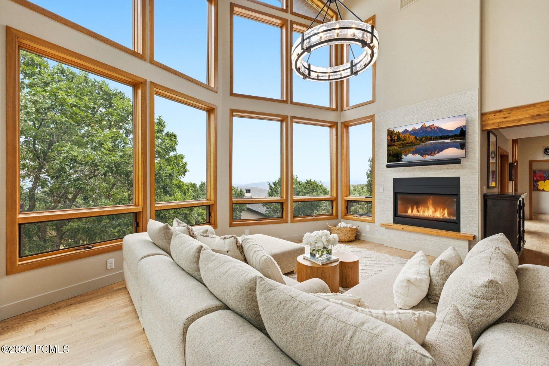 1554 Aerie Drive