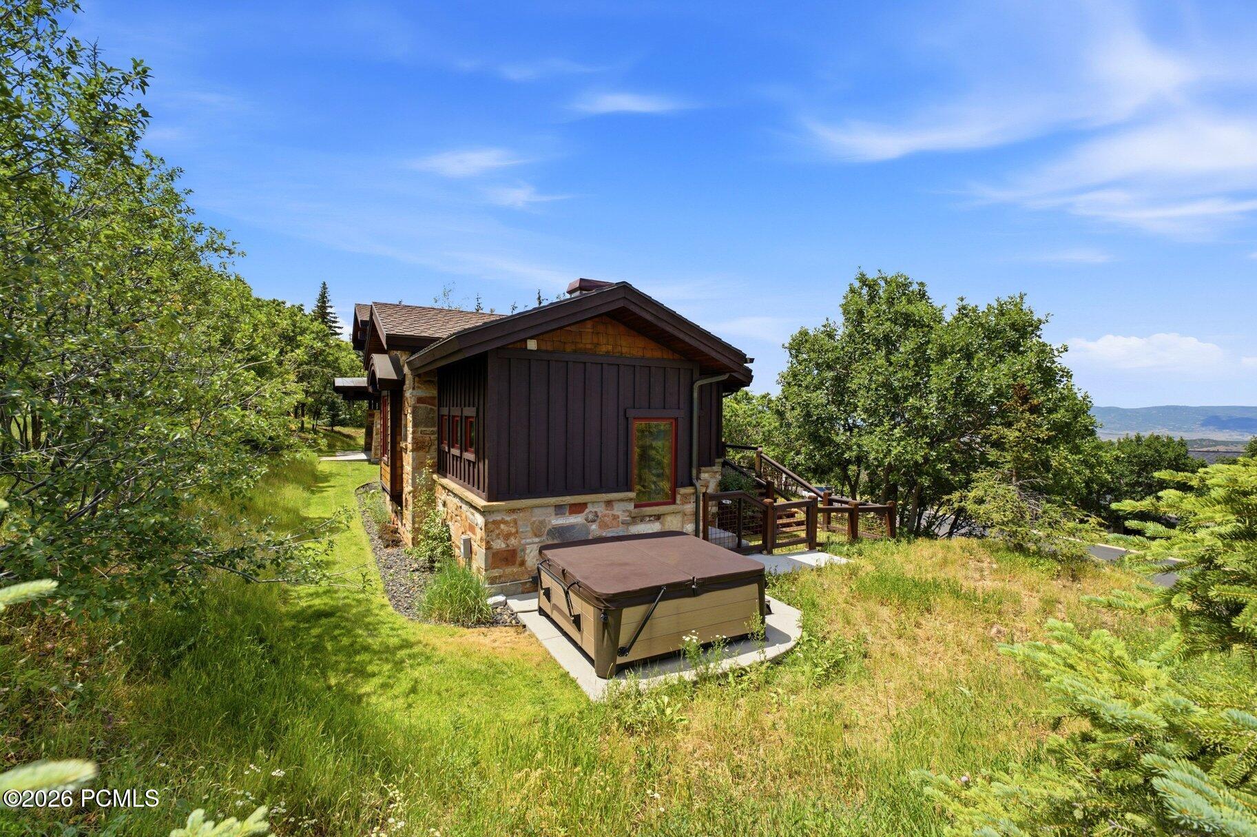 1554 Aerie Drive