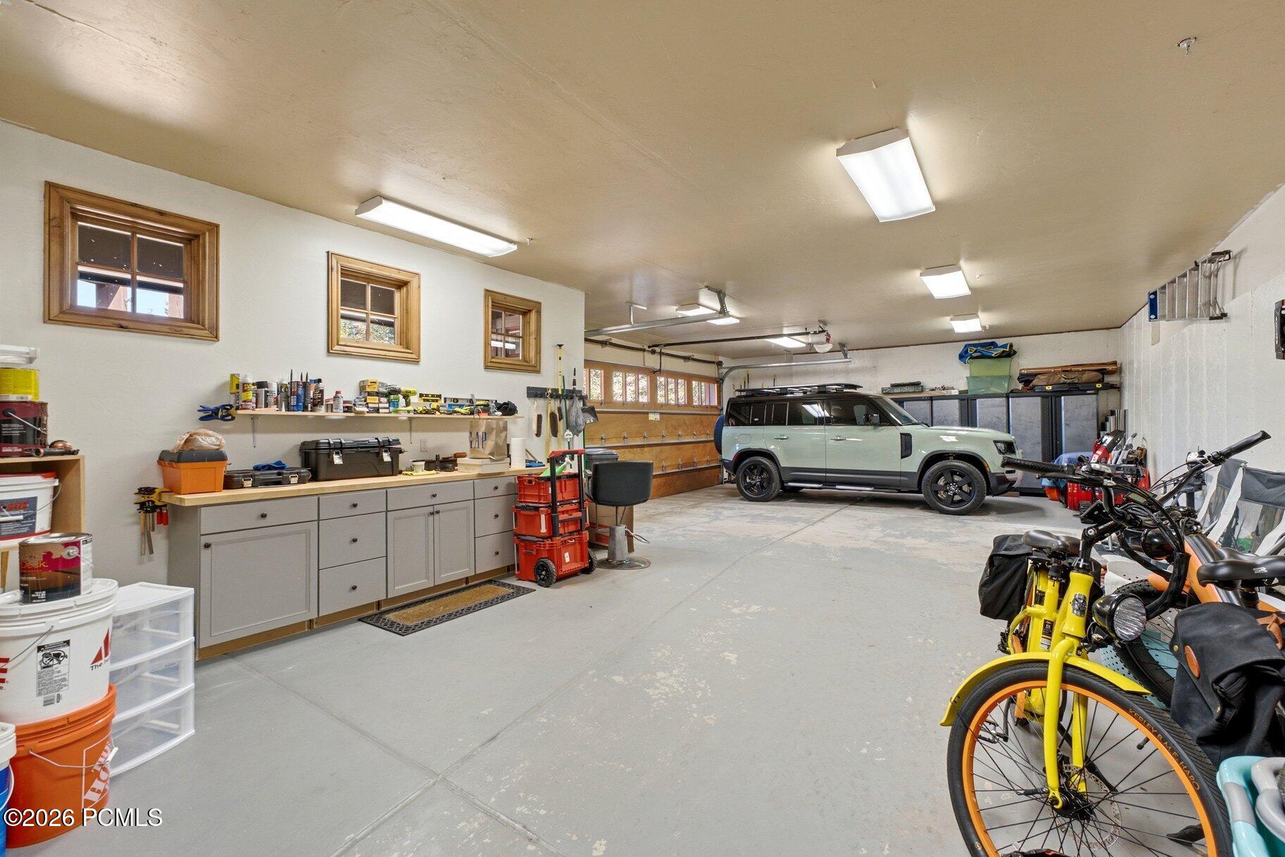7177 Canyon Drive