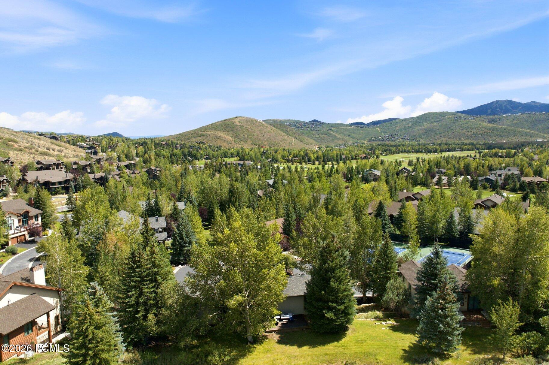 2768 Gallivan Loop