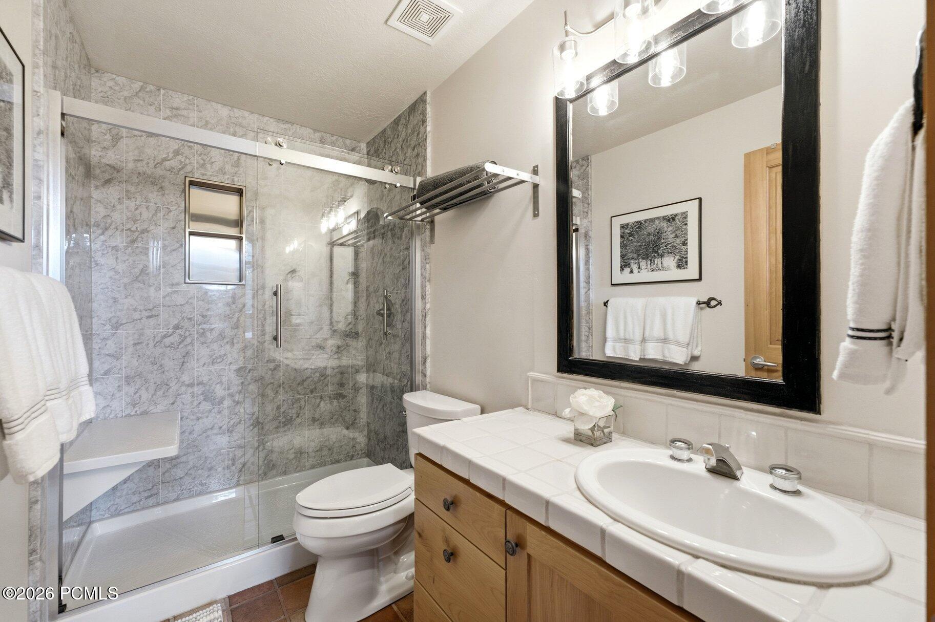 2768 Gallivan Loop