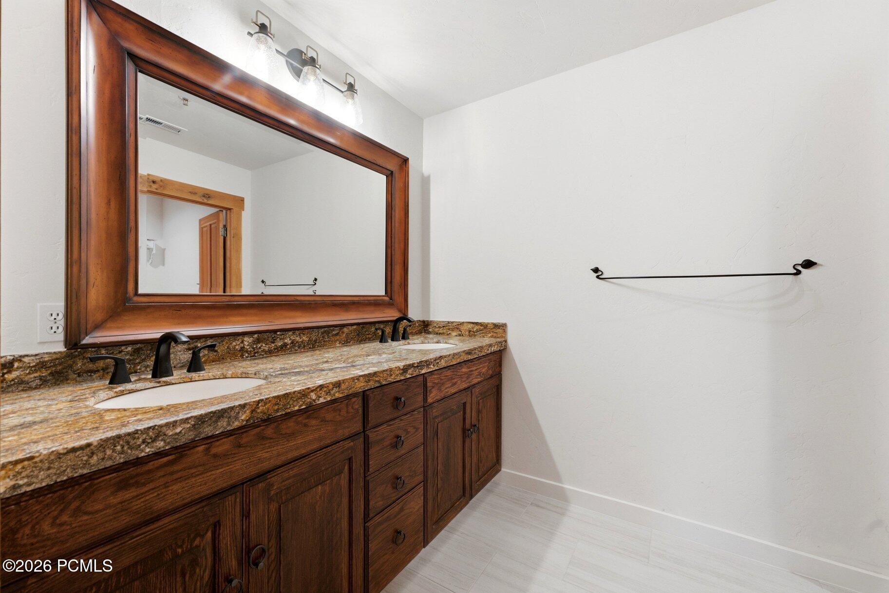 1403 Eagle Way