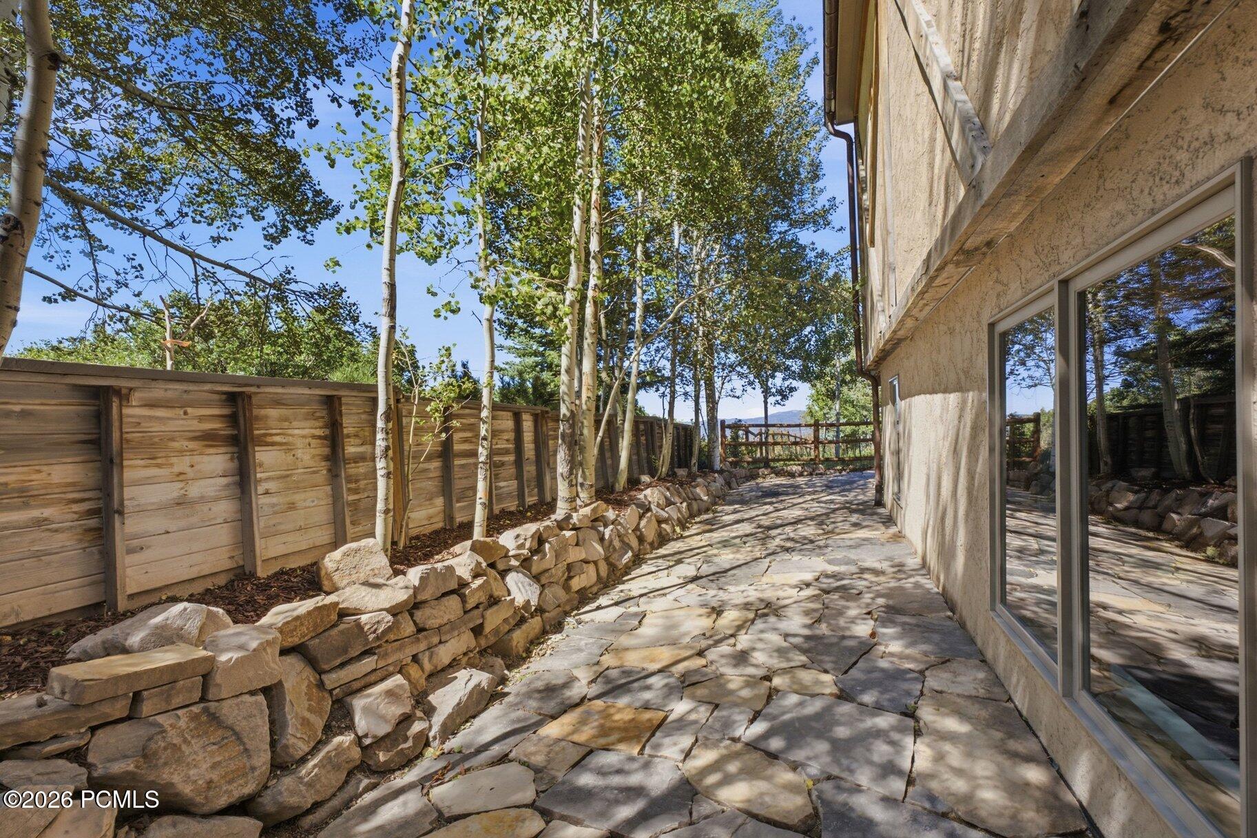 1403 Eagle Way