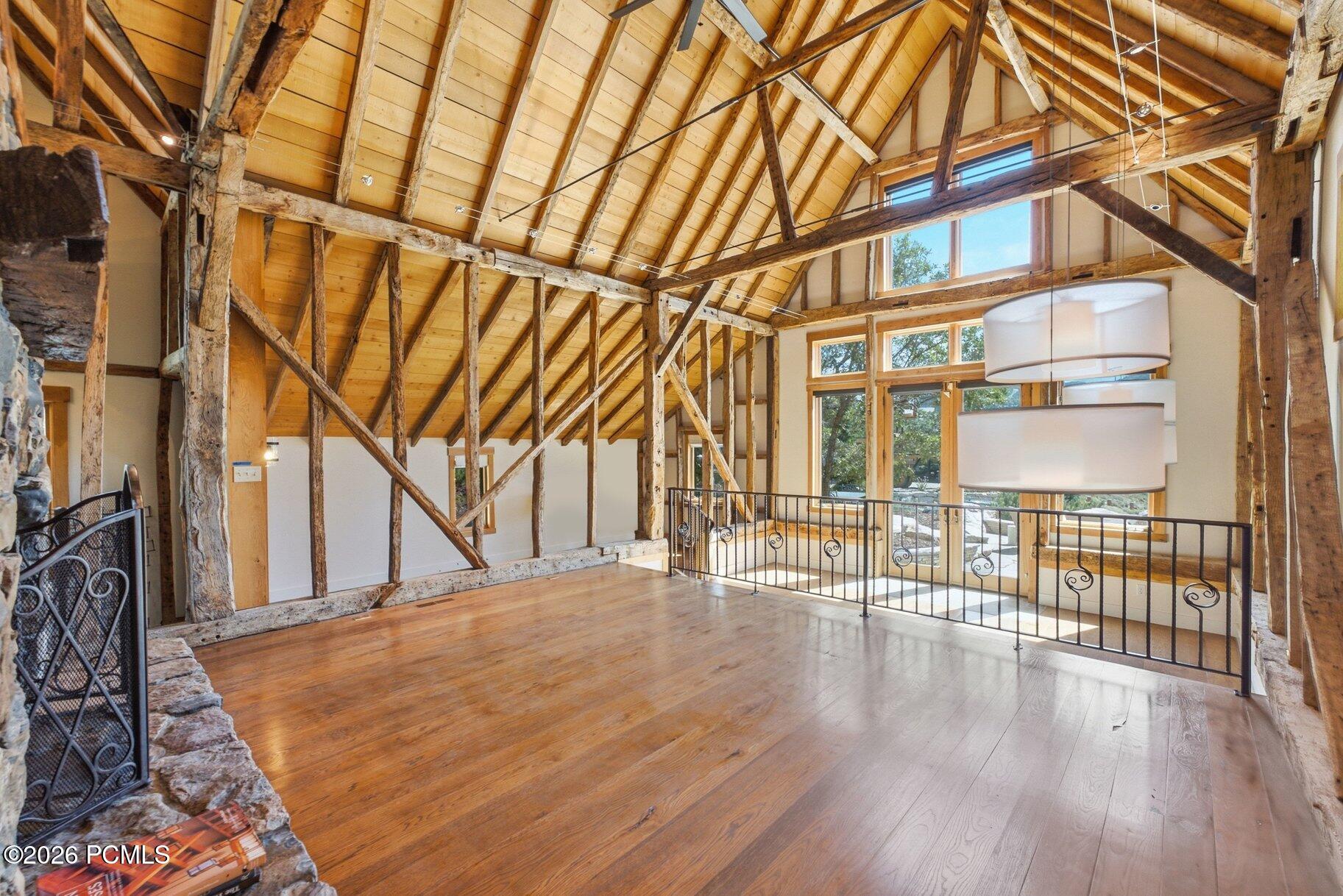 1403 Eagle Way