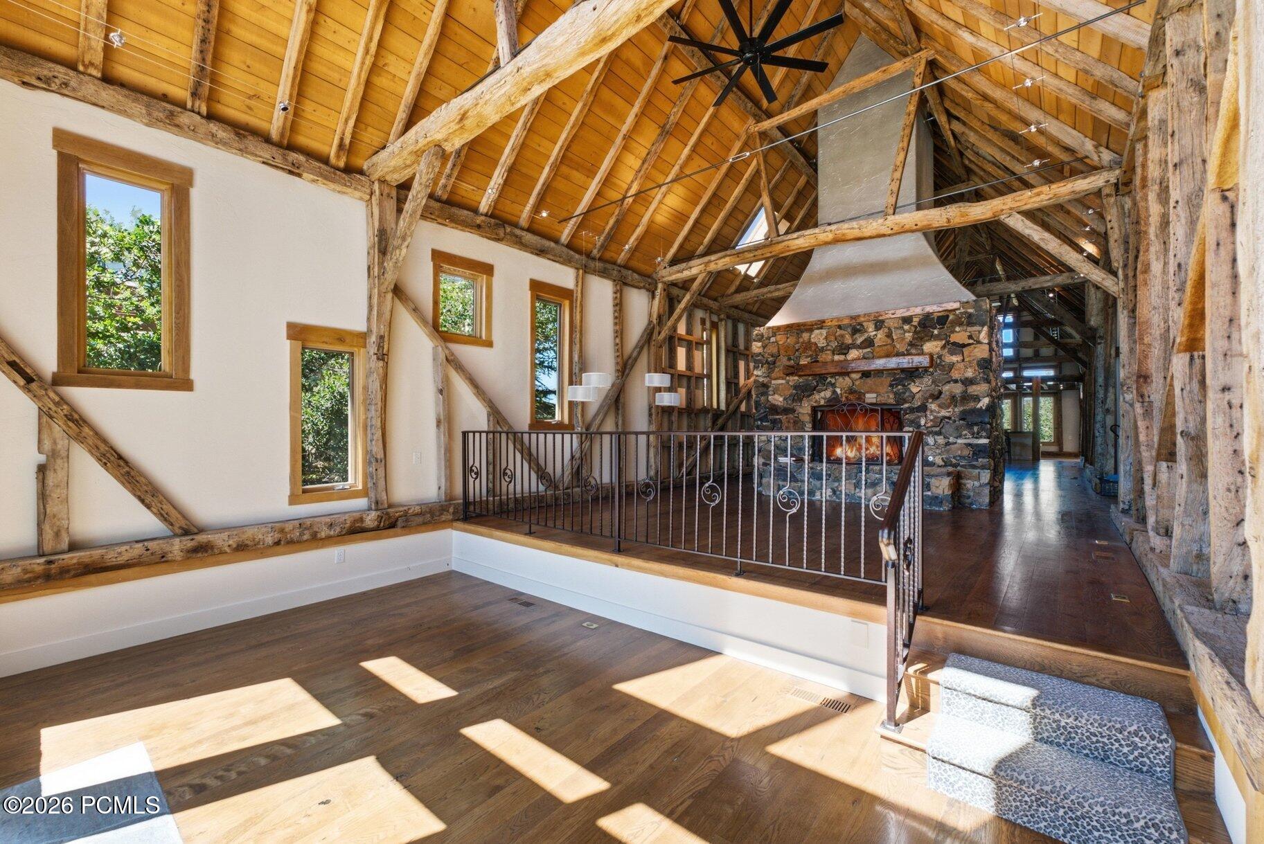 1403 Eagle Way