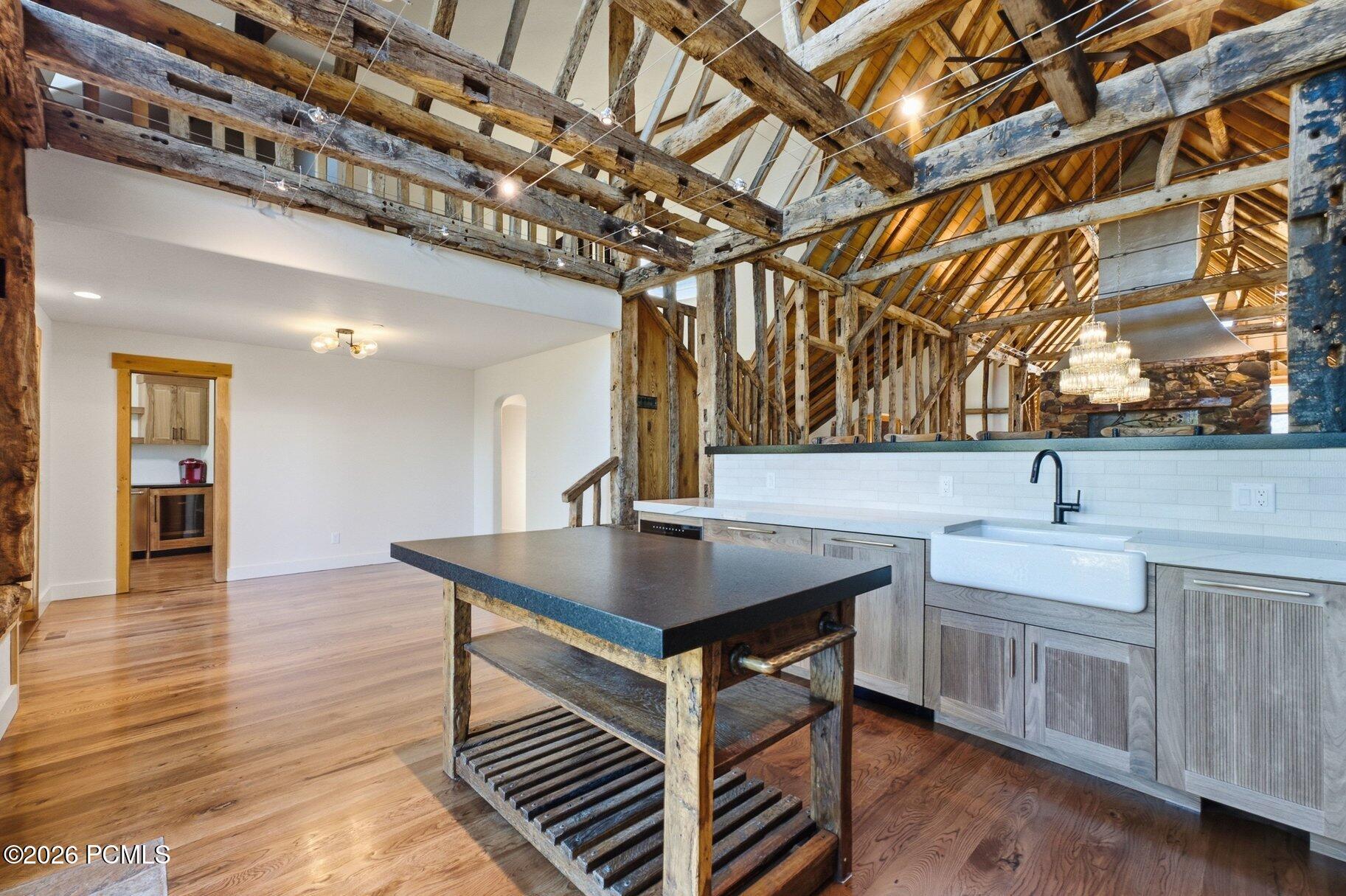 1403 Eagle Way