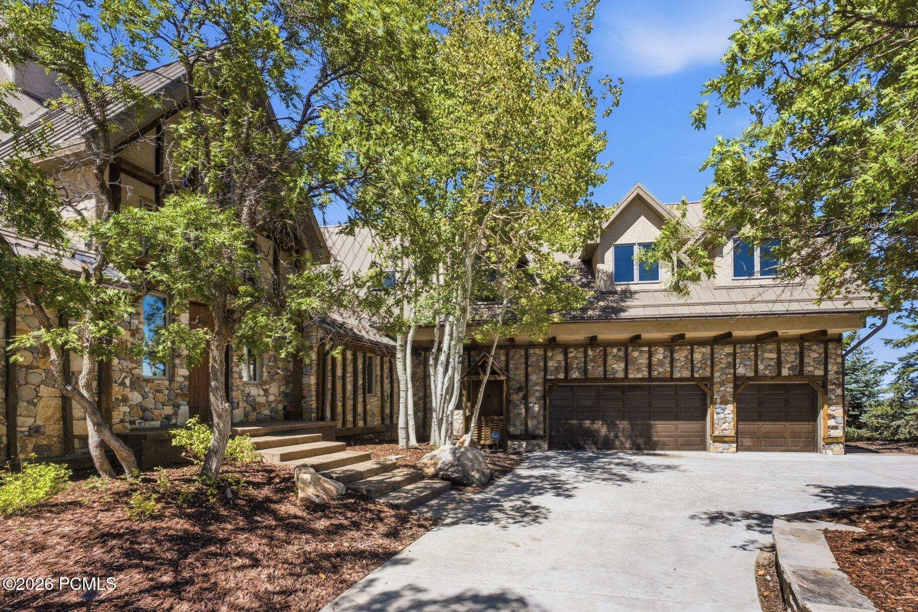 1403 Eagle Way