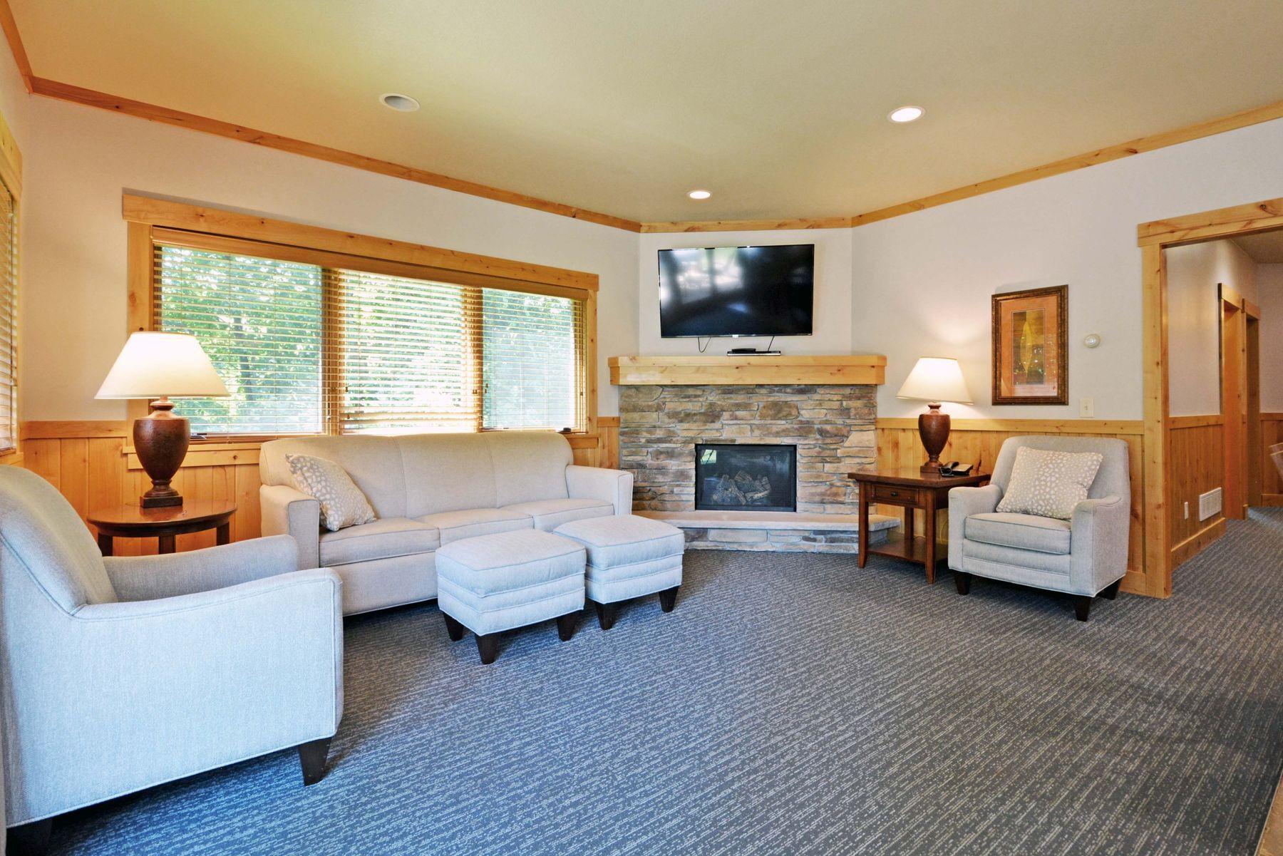 24909 Sandy Lane