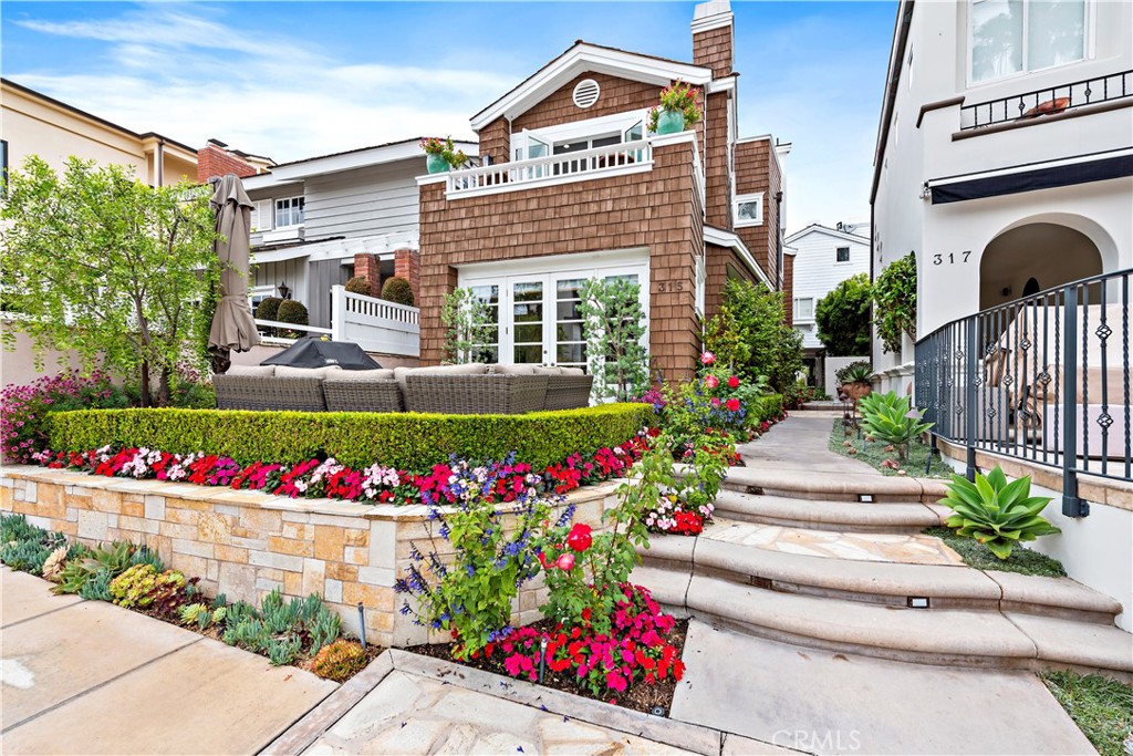 315 Goldenrod Avenue