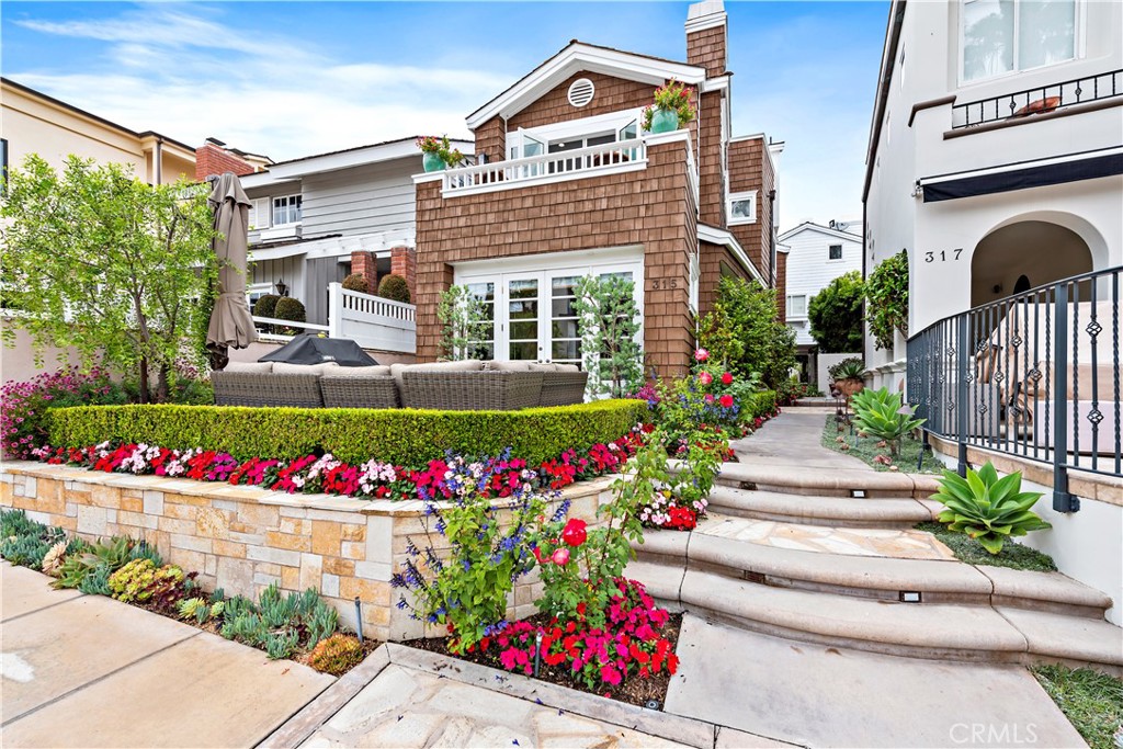 315 Goldenrod Avenue