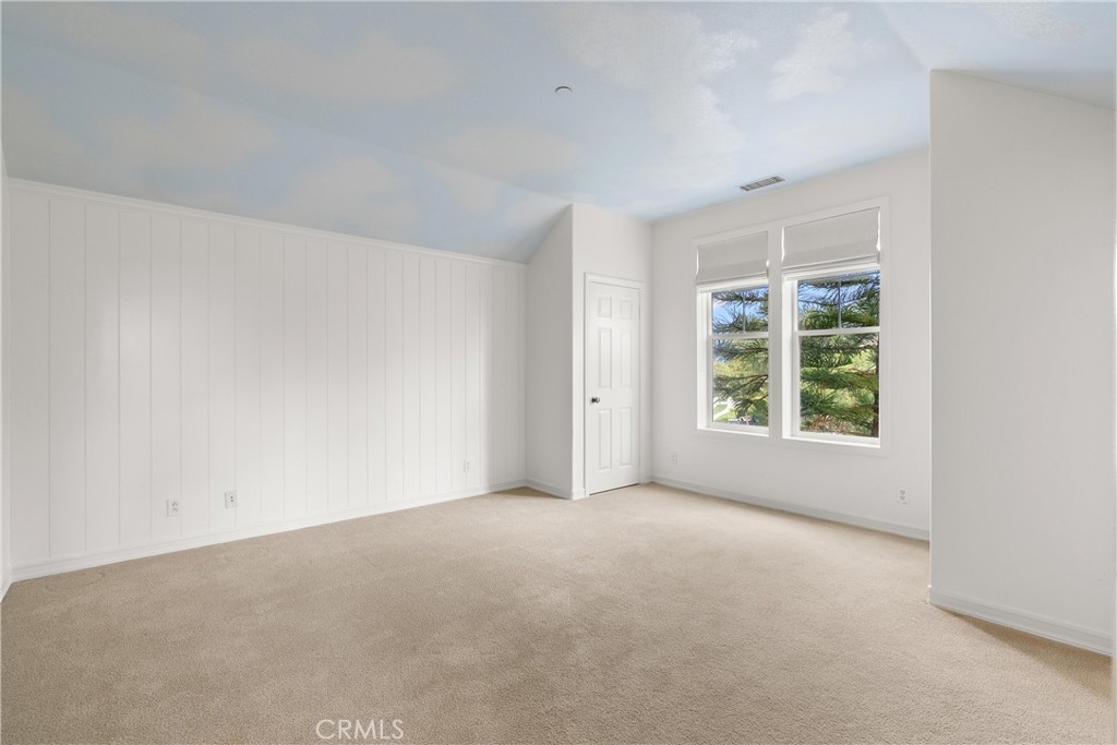 37 Craftsbury Place