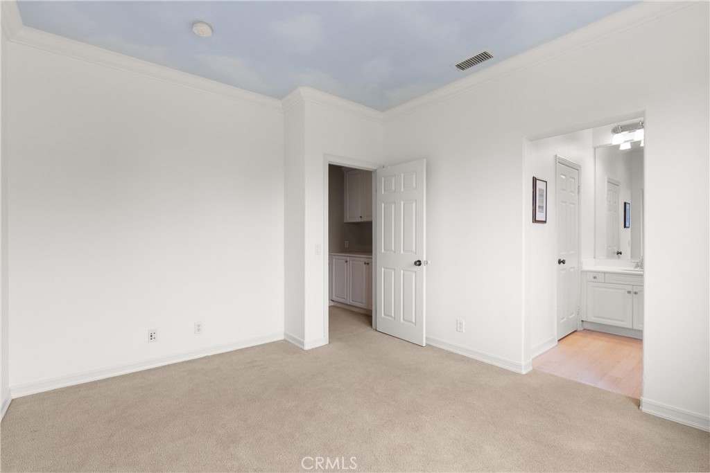 37 Craftsbury Place