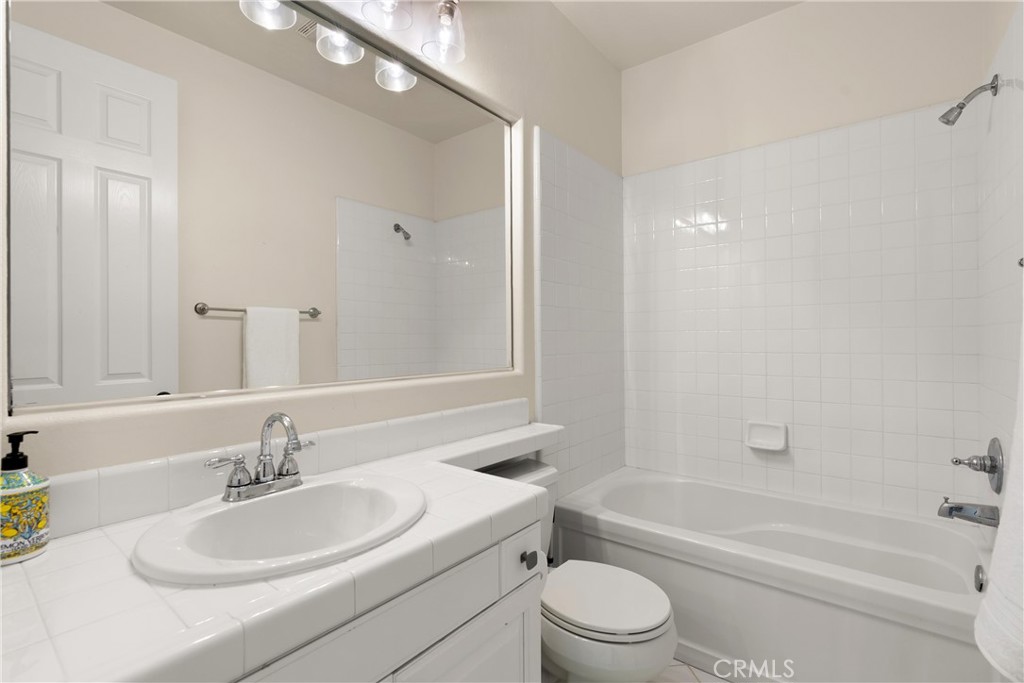 21 Calle Vista Del Sol