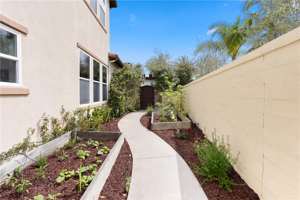 21 Calle Vista Del Sol