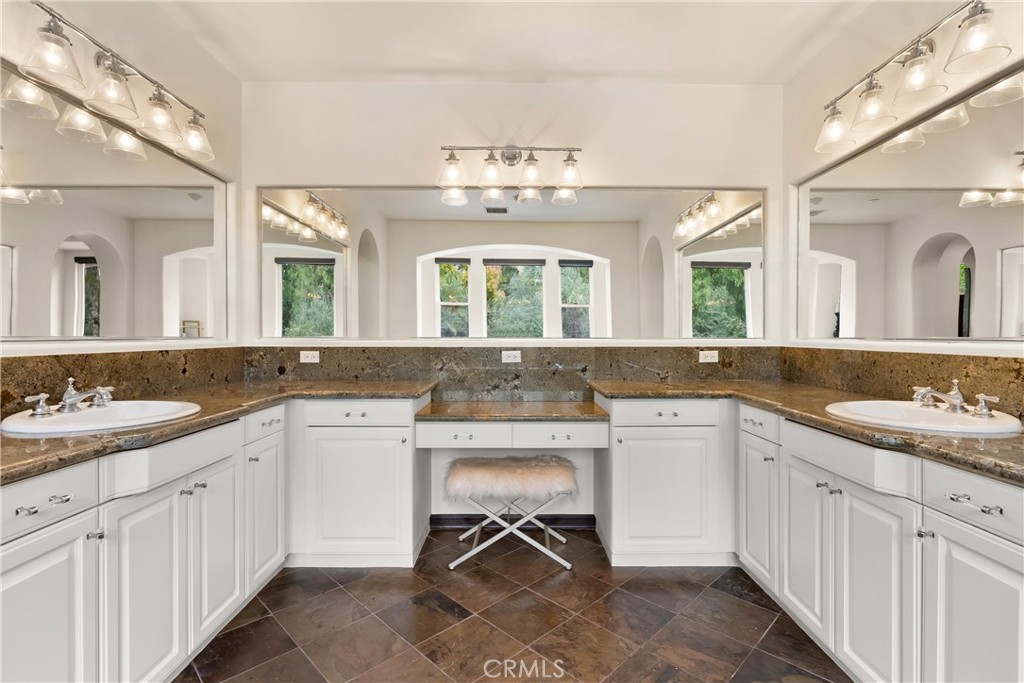 21 Calle Vista Del Sol