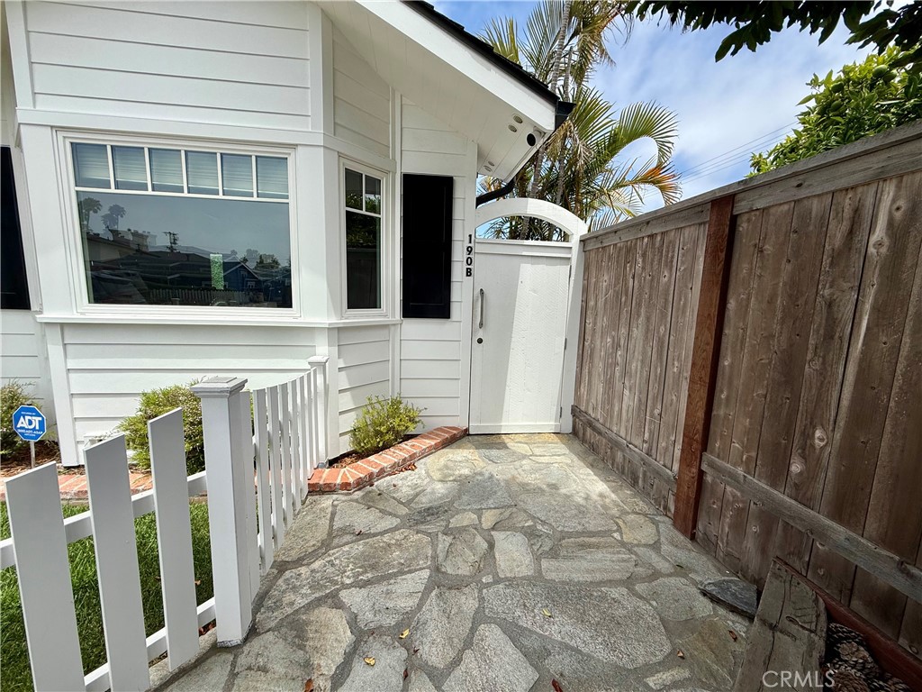 190 B Costa Mesa B