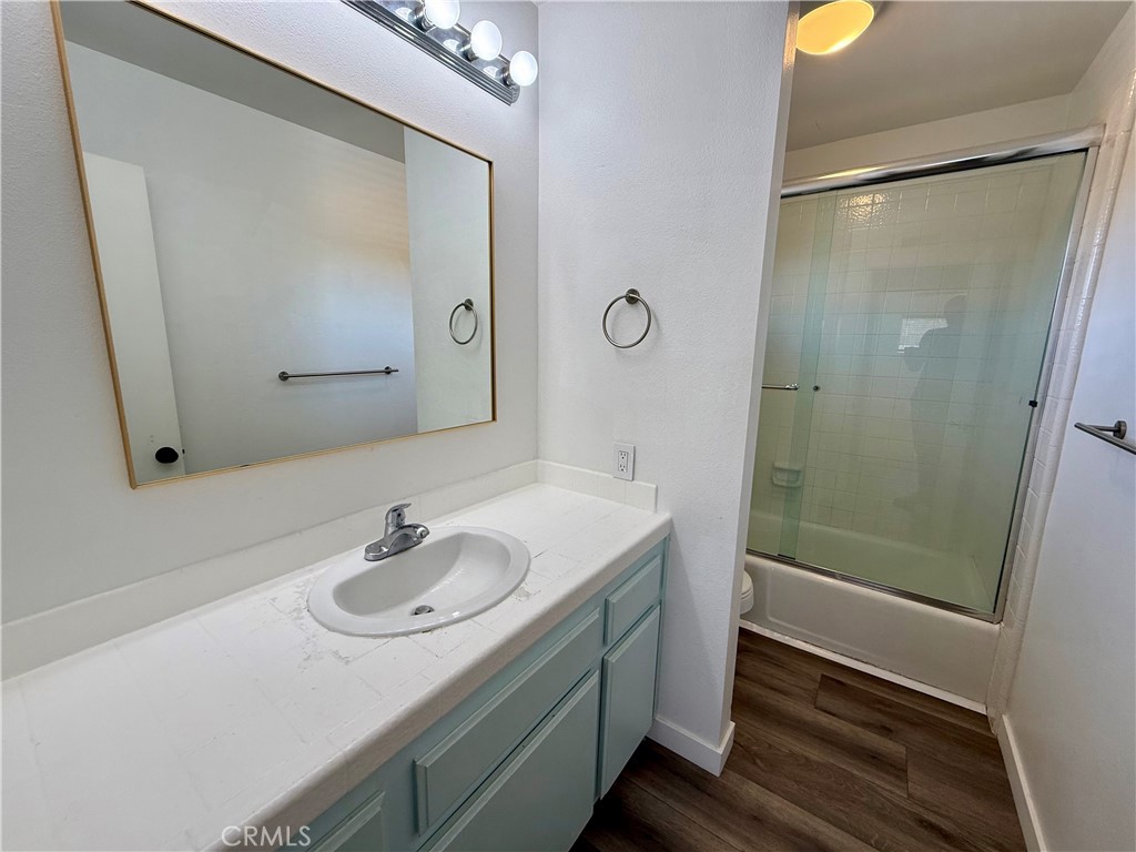 190 B Costa Mesa B