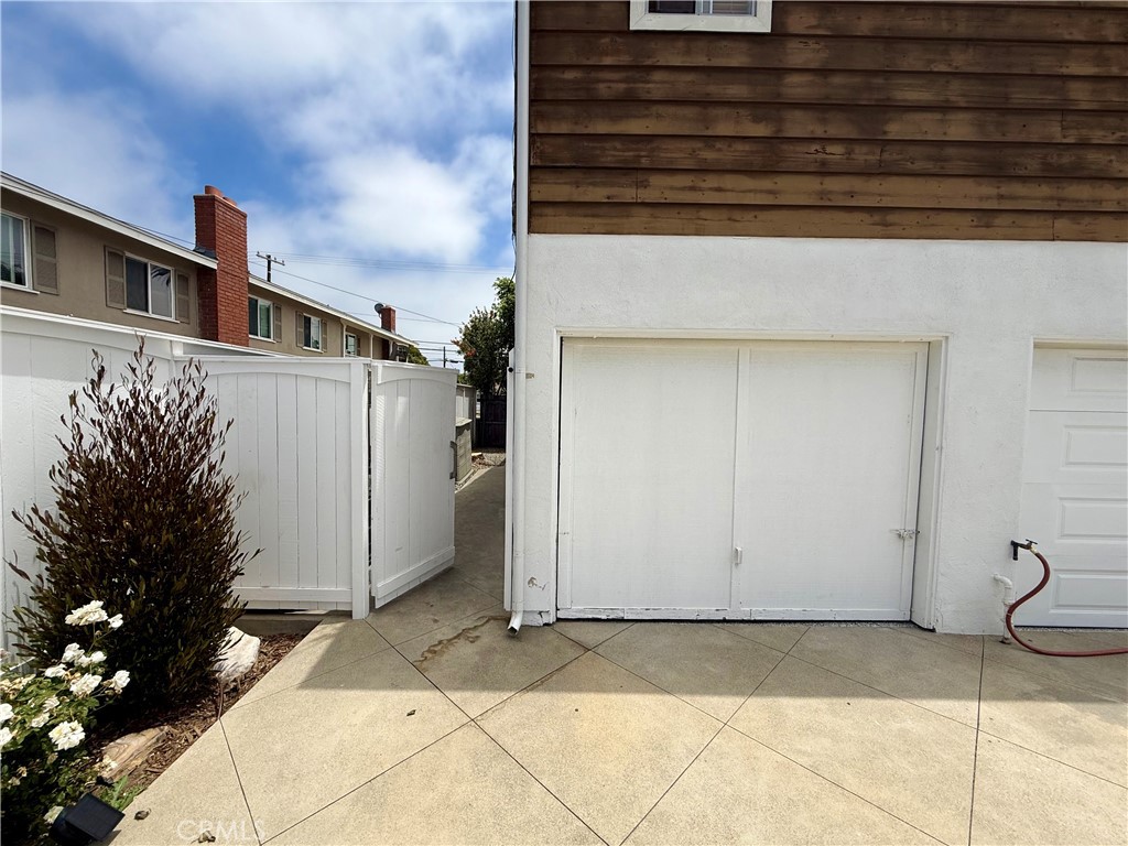 190 B Costa Mesa B