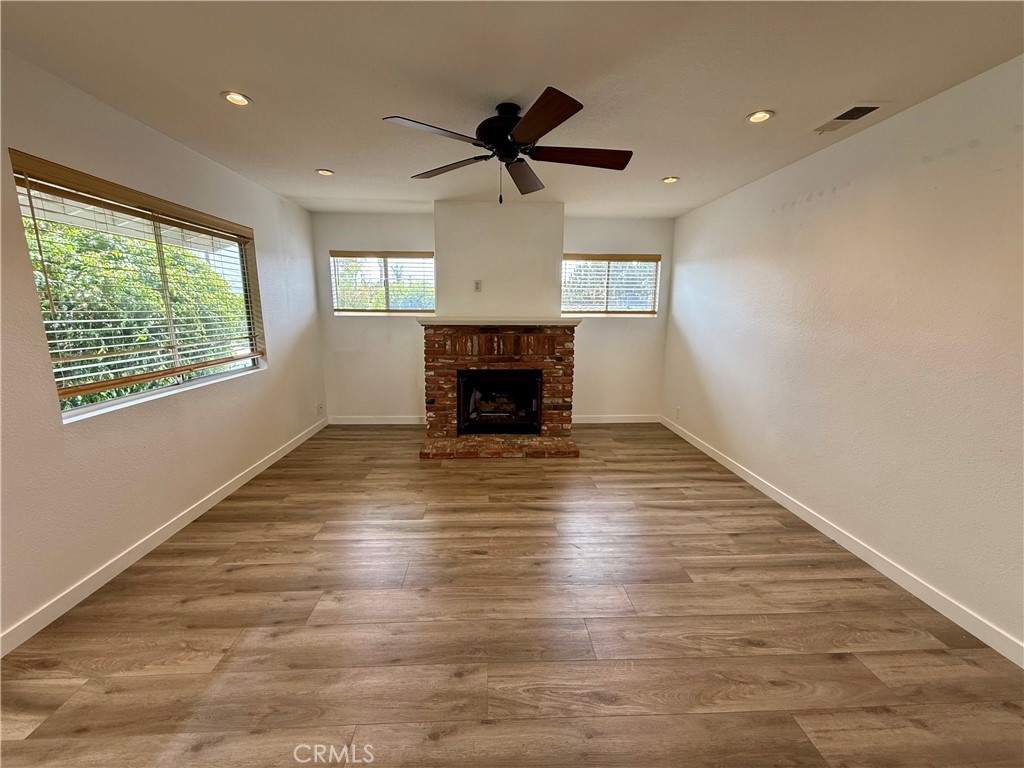 190 B Costa Mesa B