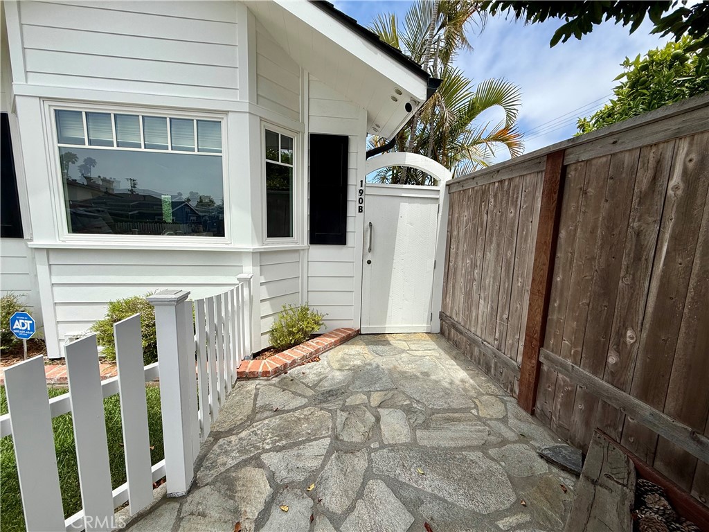 190 B Costa Mesa B