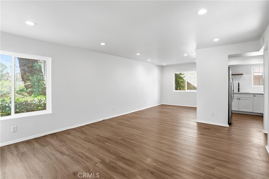 29121 Via Cerrito
