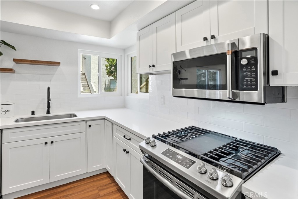 29121 Via Cerrito