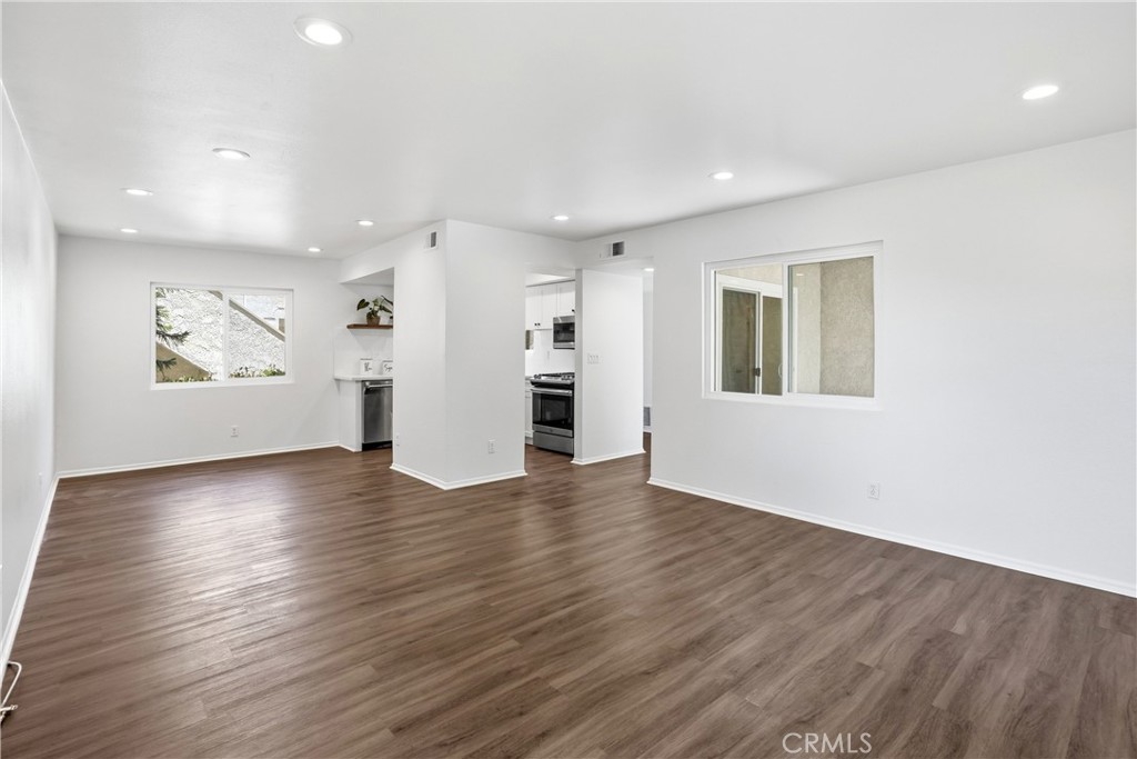 29121 Via Cerrito