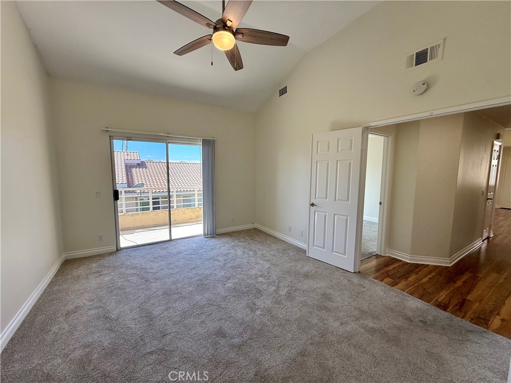 25152 Via Catalina