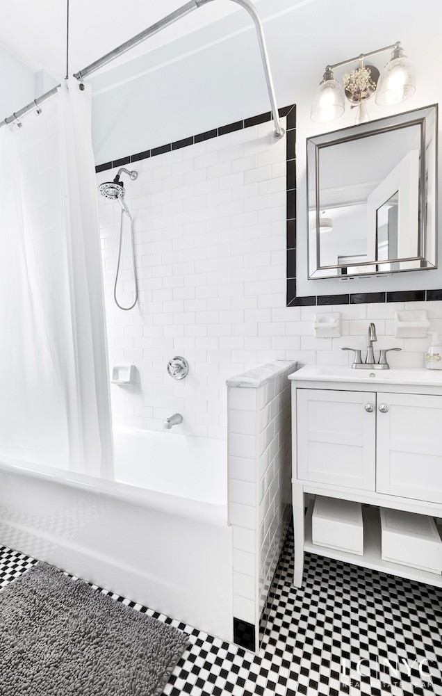 255 West End Avenue 2D
