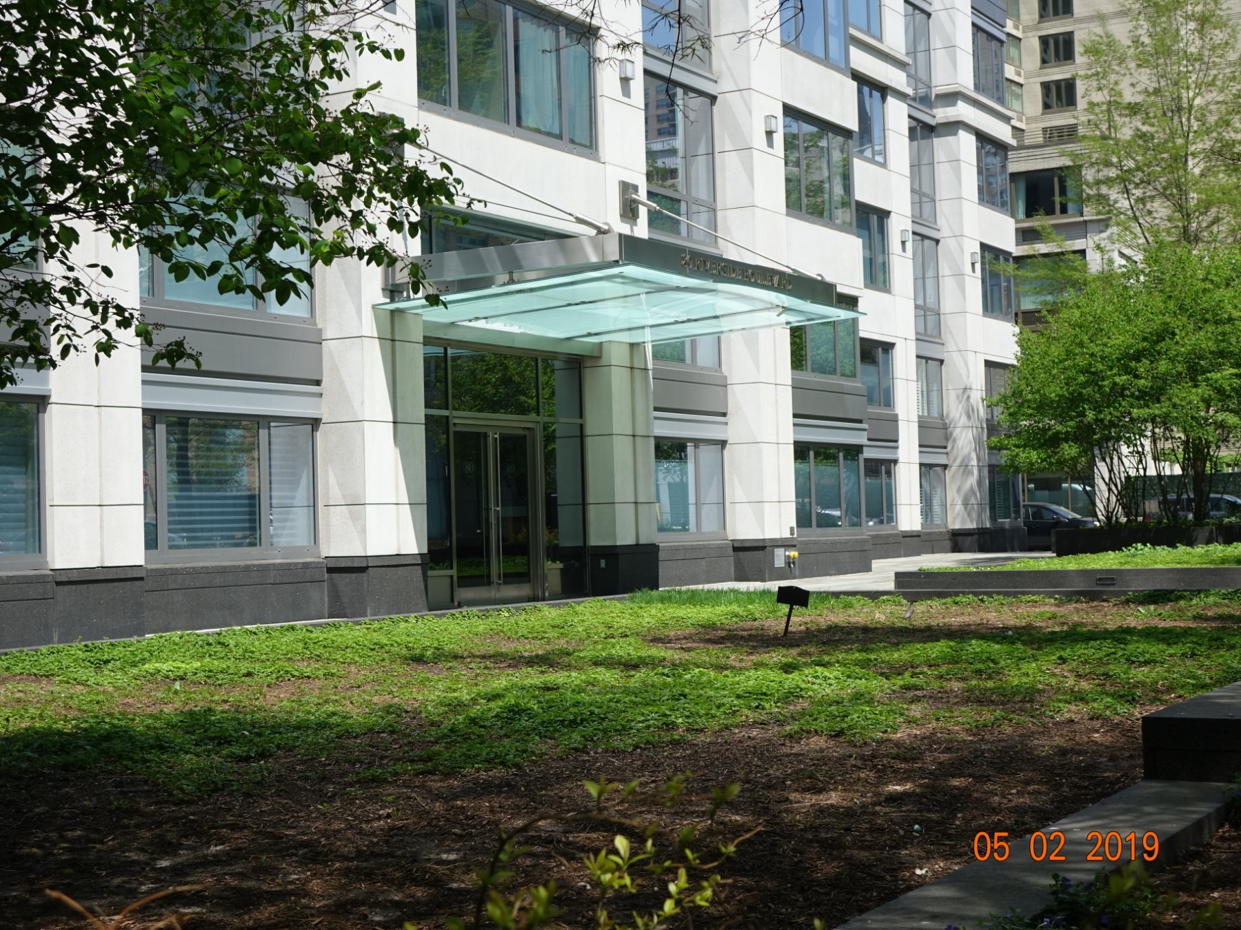 80 Riverside Boulevard 10N