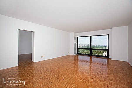 721 5th Avenue 37F