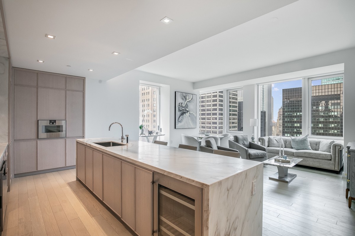 138 E 50th Street 35A