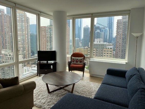 550 W 45th Street 2502