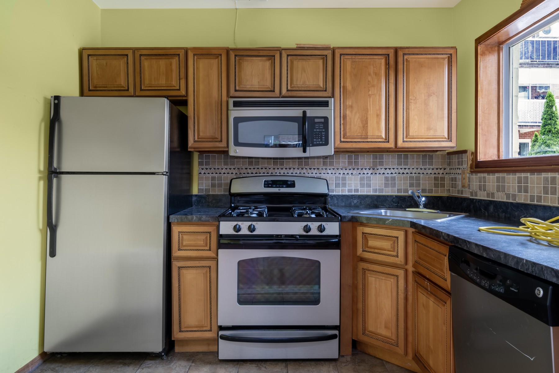 1910 Bergen Avenue 7A