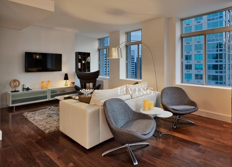 100 John Street 3005