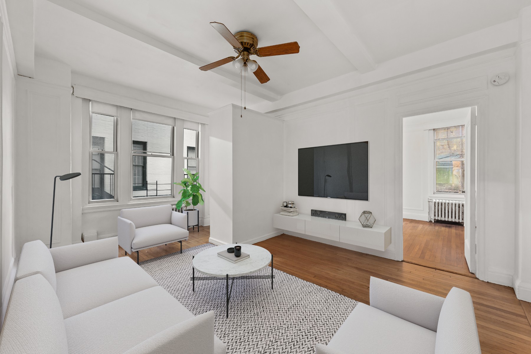 325 W 45th Street 110