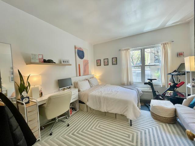 343 W 21st Street 2D