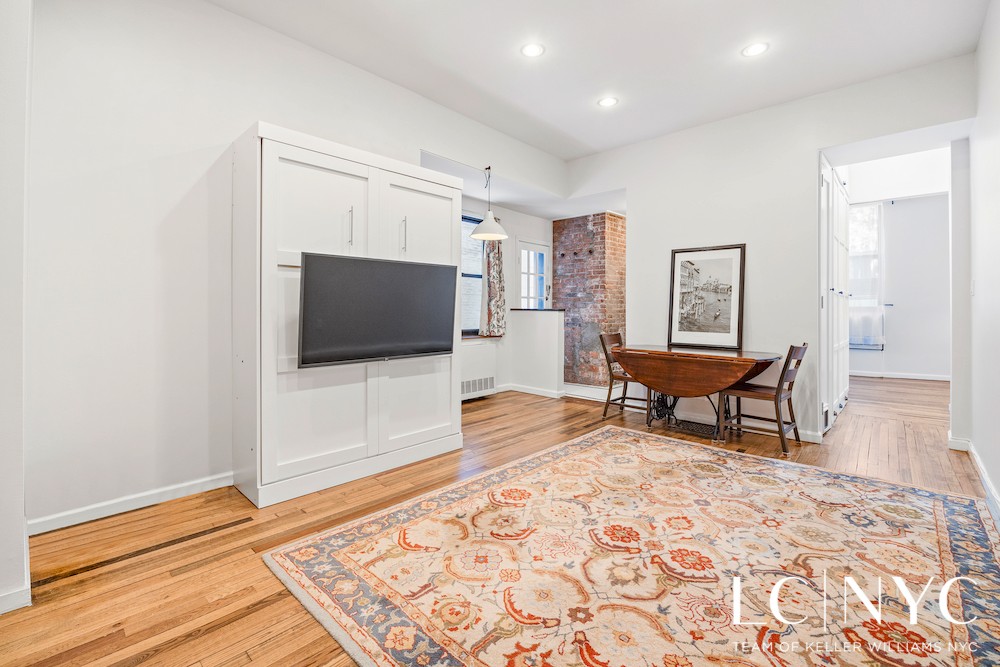 214 Riverside Drive 113