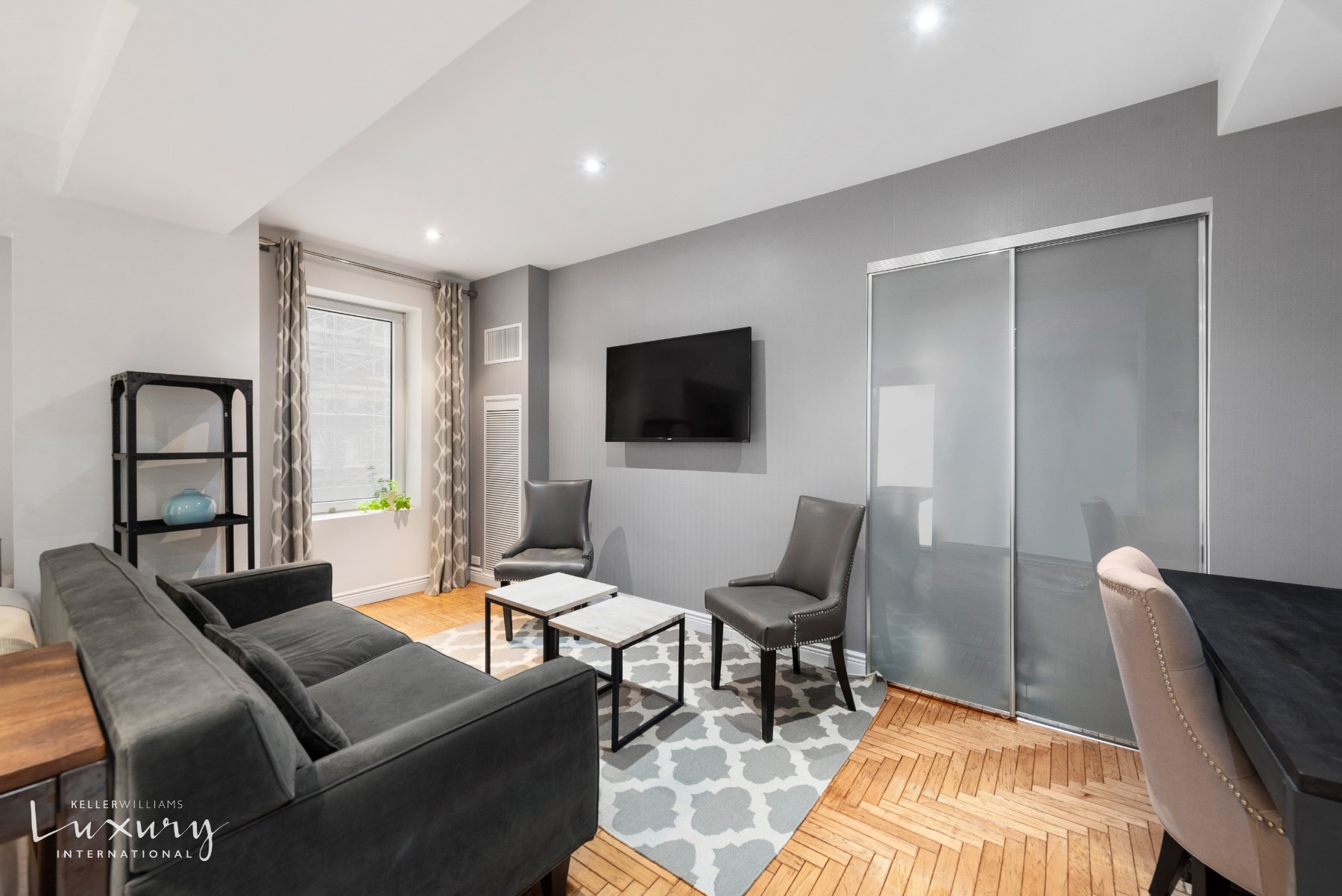 106 Central Park S 11J