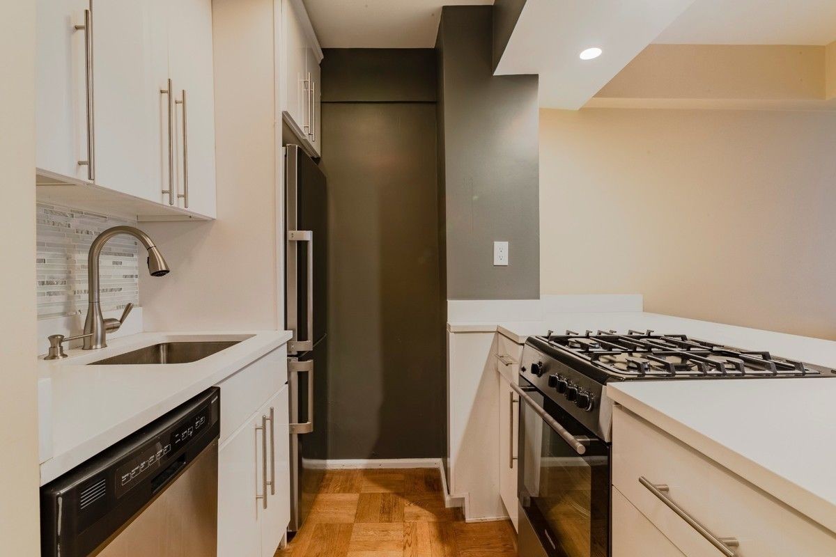 210 E 63rd Street 4A