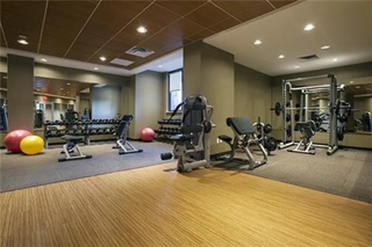 330 E 38th Street 17I