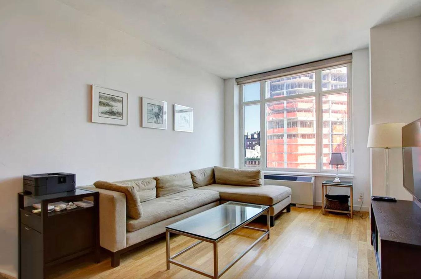 325 5th Avenue 24F