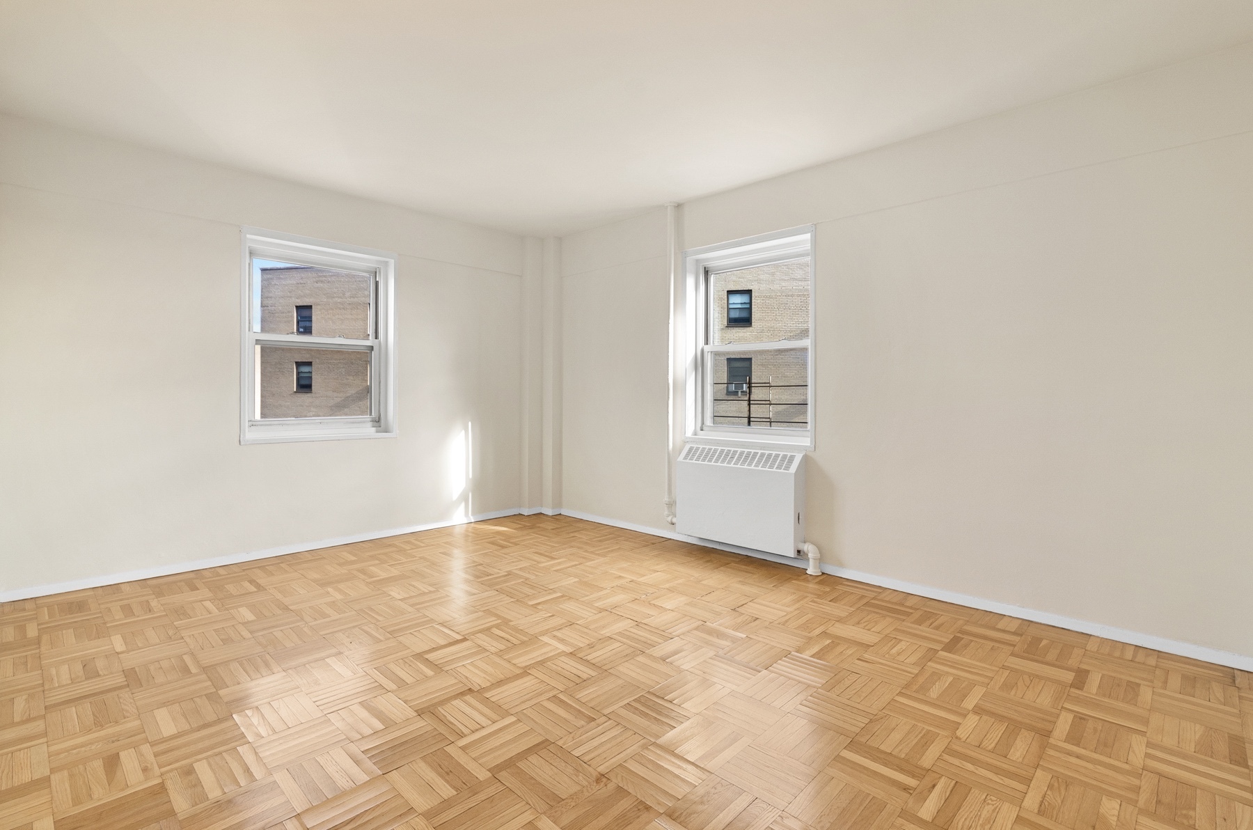 1 Fordham Hill Oval 16G