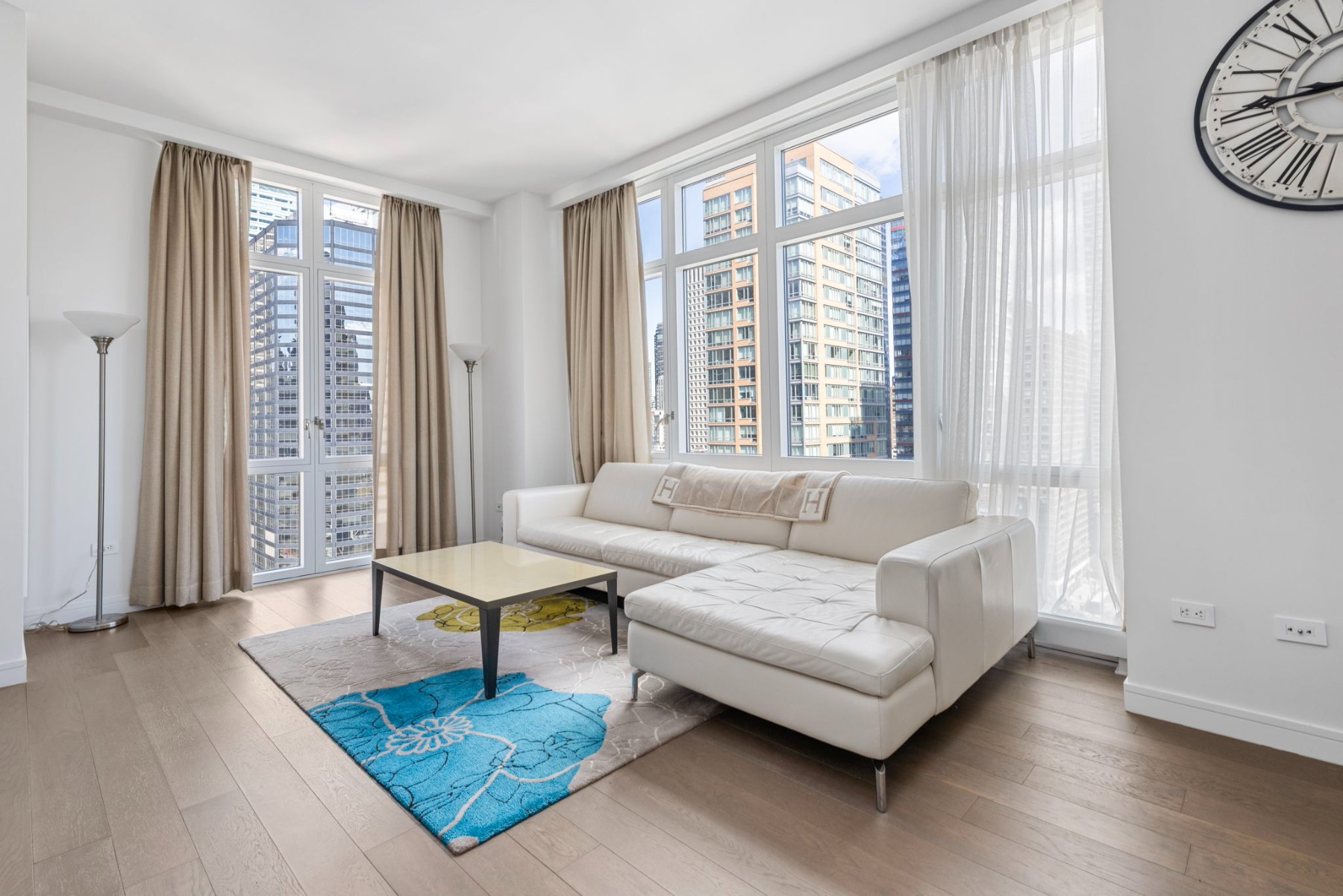 305 E 51st Street 19D