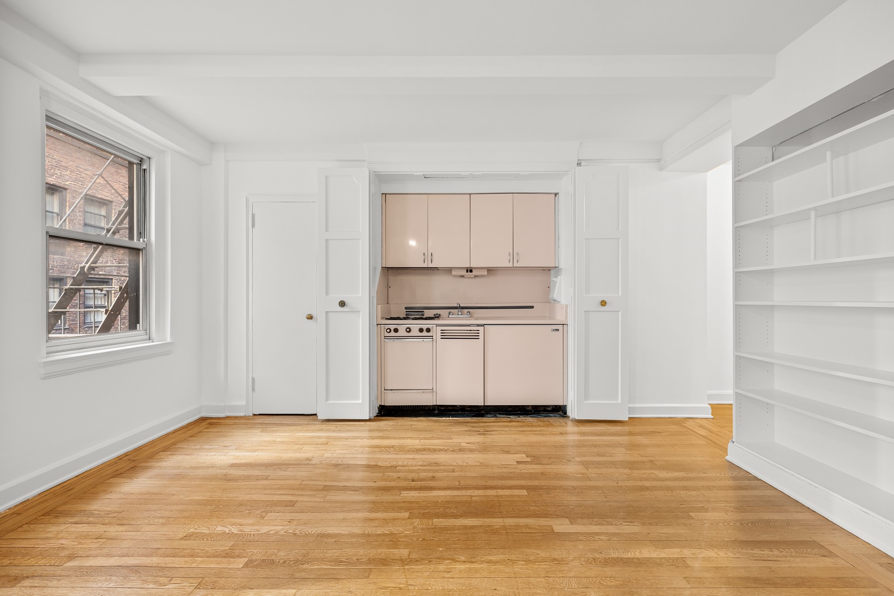 155 E 49th Street 9E