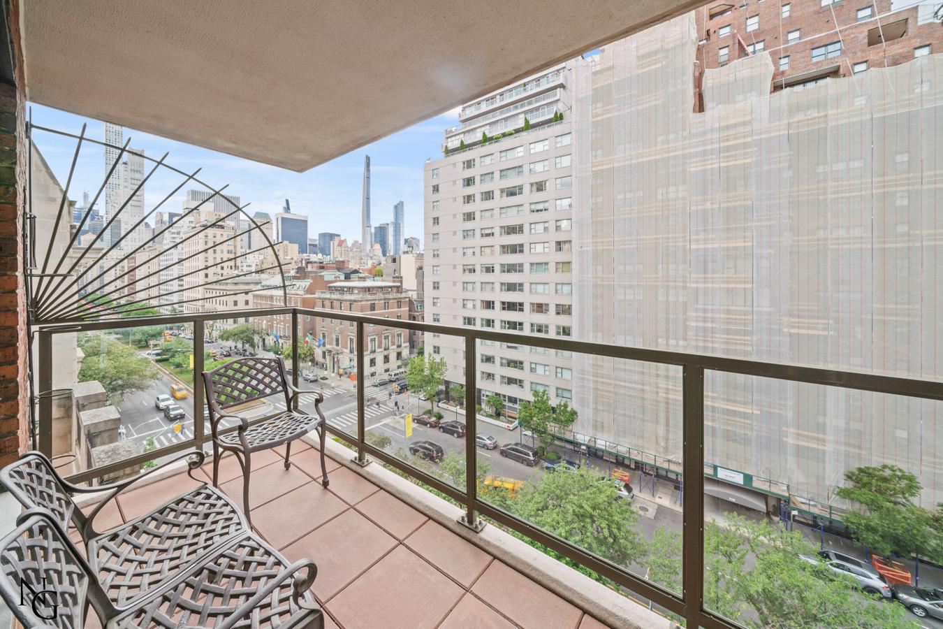 715 Park Avenue 9A