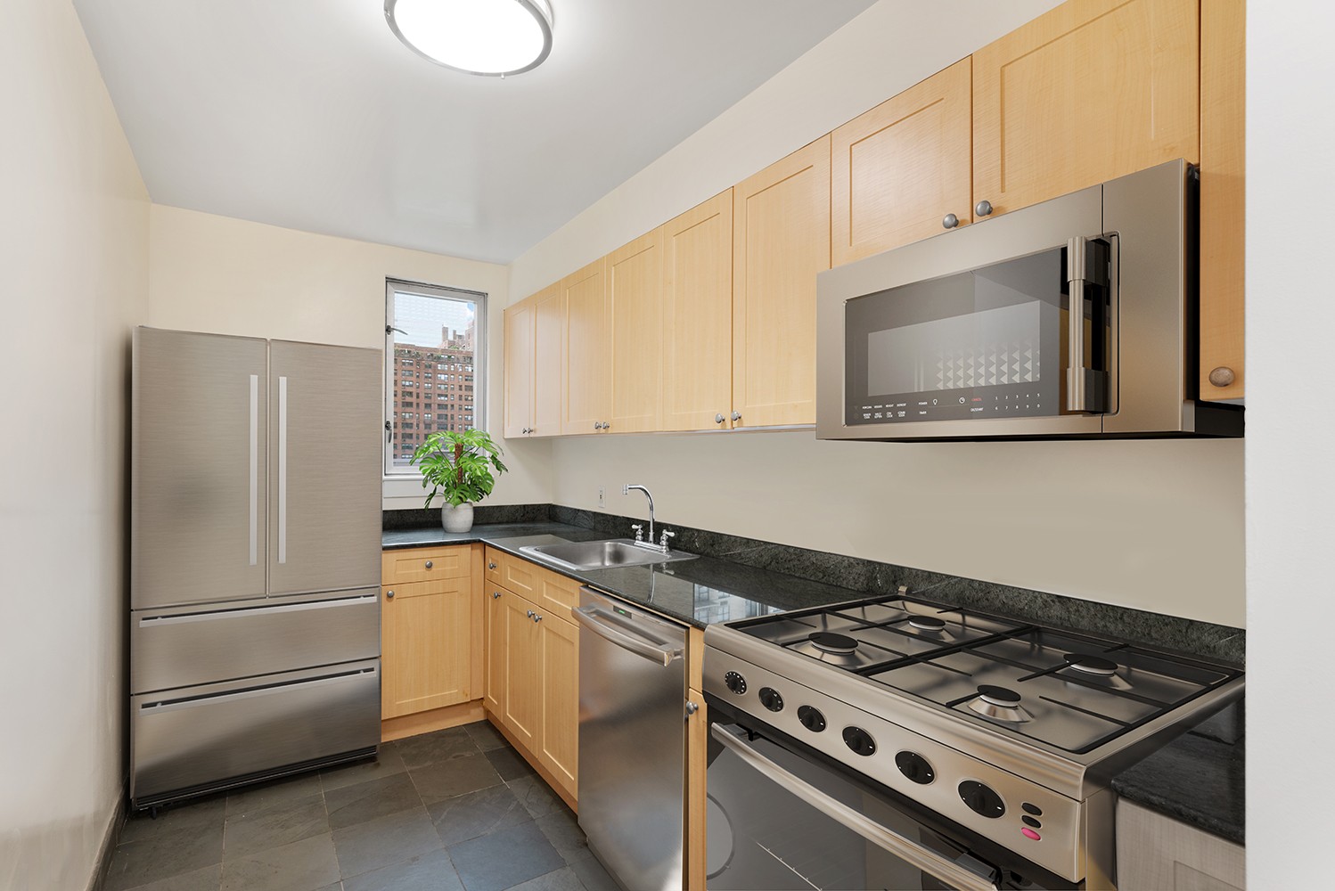 308 E 38th Street 12E