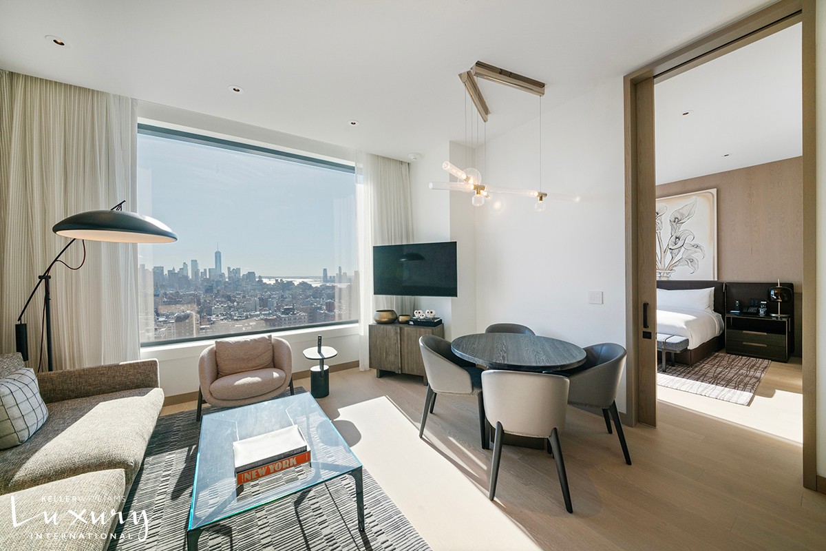 25 W 28th Street PH-40B