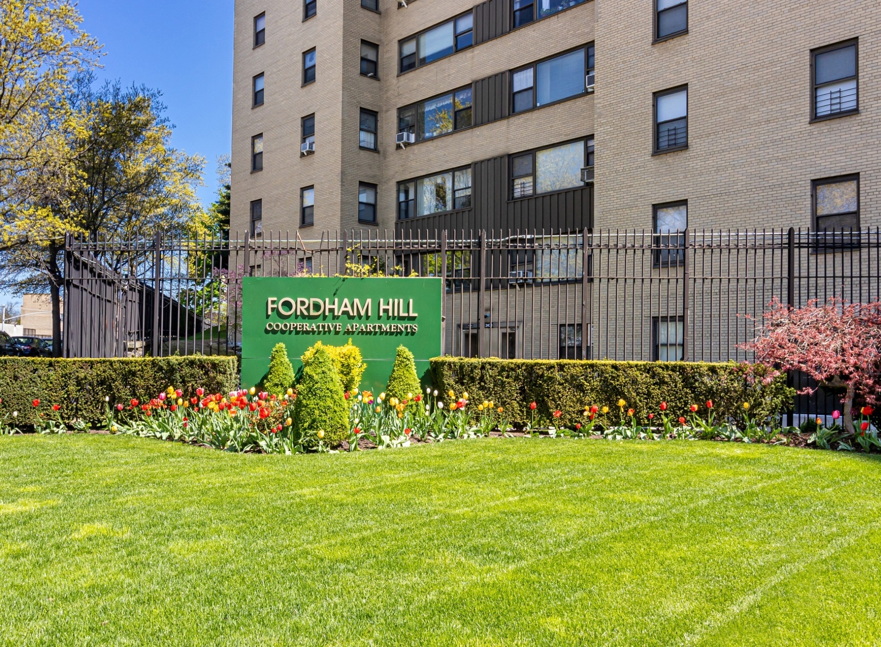1 Fordham Hill Oval 16H