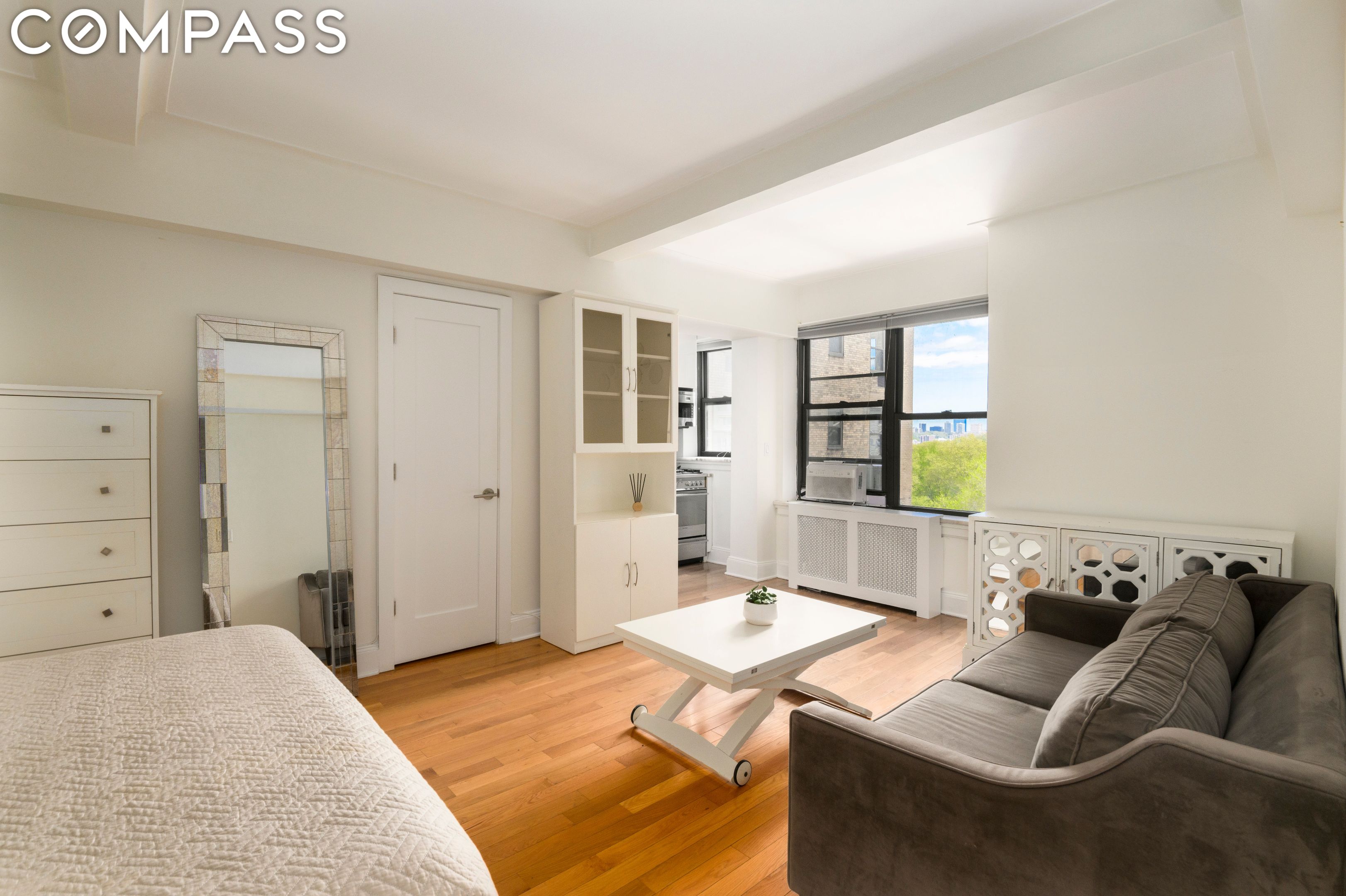 230 Riverside Drive 7J